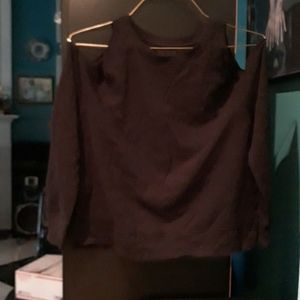 Long sleeve black top